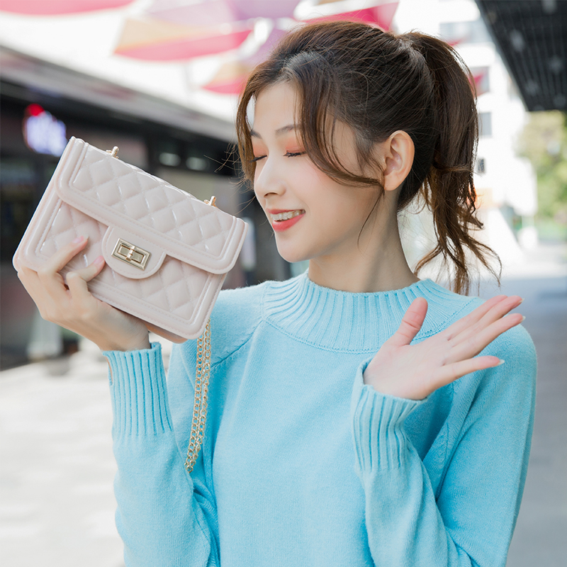 迷你包包2020新款潮女时尚单肩包链条腋下包果冻斜挎包女百搭ins