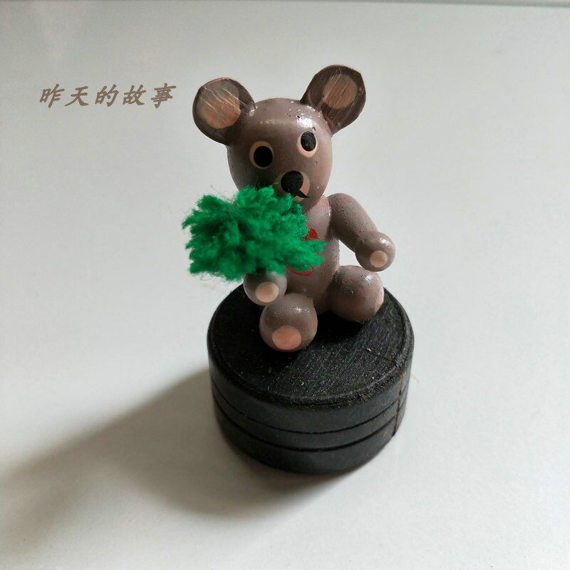 그리운 옛 재고 80 90년대 SHANHUA 브랜드 목제 연필깎이 연필깎이 LILLIPUTIAN