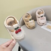 春夏季 女宝宝鞋 防滑踢沙滩凉鞋 软底防滑魔术贴叫叫鞋 子公主学步鞋