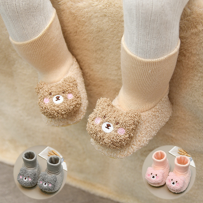 新生婴儿鞋袜秋冬季卡通男女宝宝