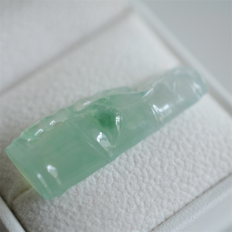 A货天然翡翠玉吊坠冰种晴绿竹节步步高升青春永驻节节高