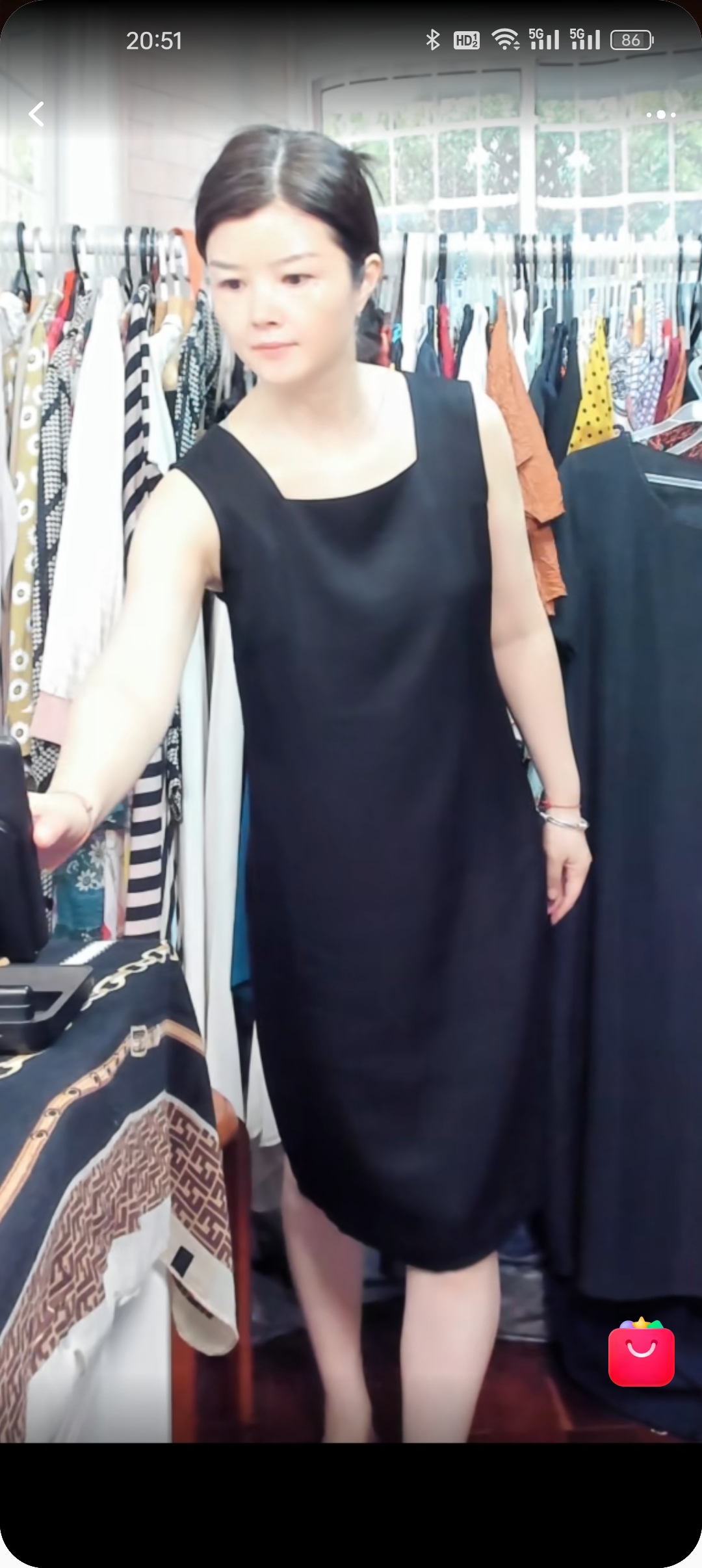 无袖背心方领重磅桑蚕丝连衣裙女夏季2024新款设计感高级感打底裙