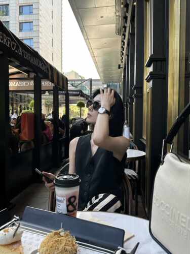 外穿设计感宽松显瘦上衣小众