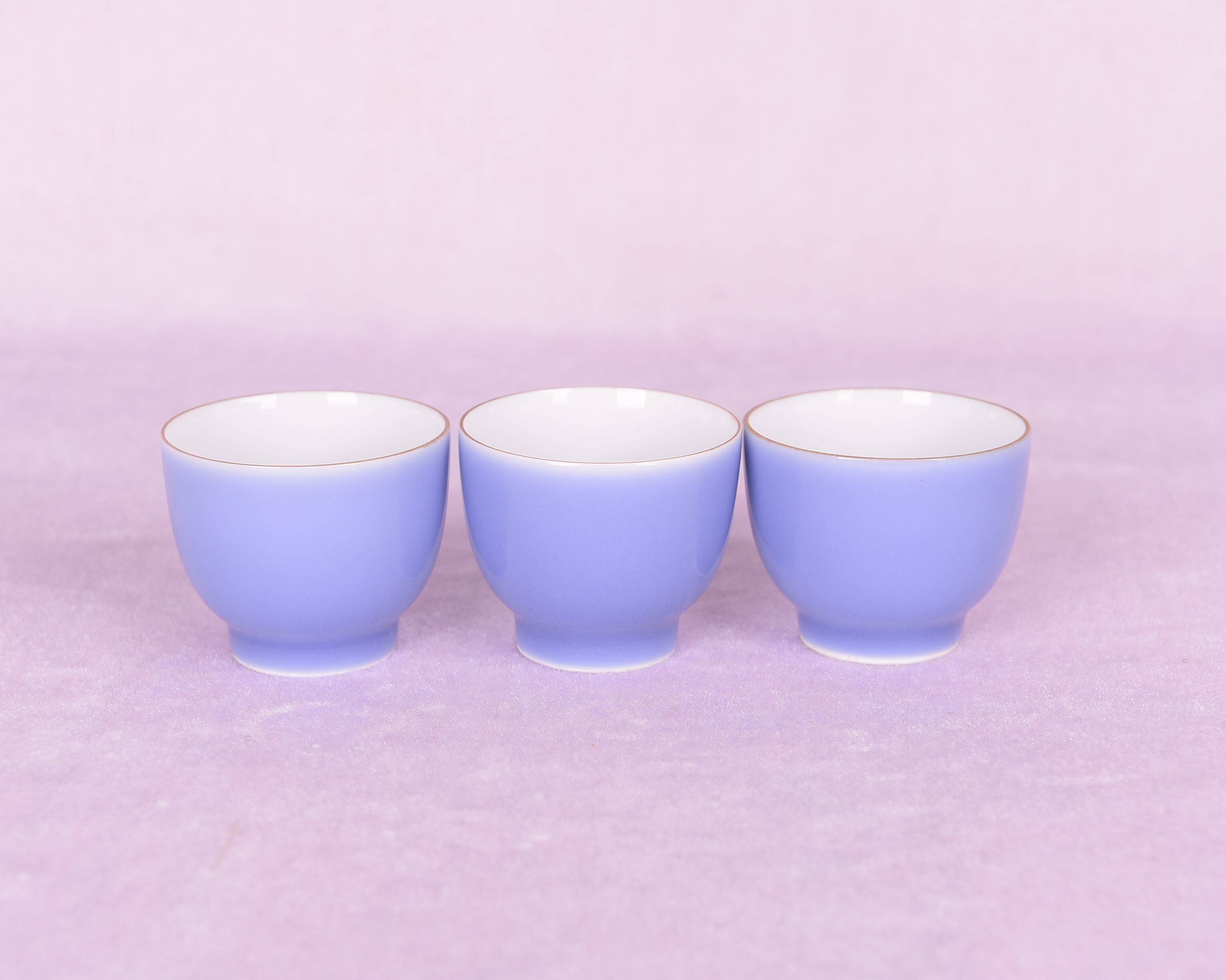 大清康熙年制霁蓝釉酒杯茶杯