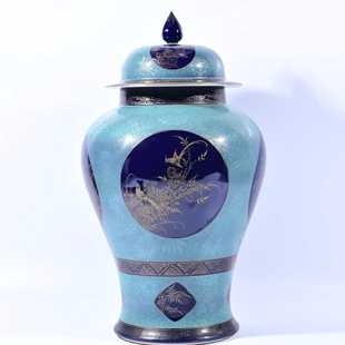大清乾隆年制轧道满堂锦开窗霁蓝描本色真金花鸟纹将军罐