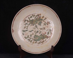 元 红绿彩瑞兽狻猊缠枝花纹罗斯柴尔德火漆印外销回流茶盘笔洗