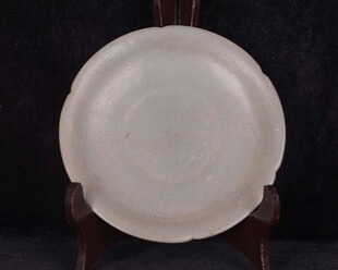 大宋清凉寺天青色玛瑙釉汝窑罗斯柴尔德火漆印莲花纹茶盘笔洗