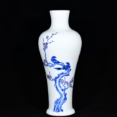 民国丁卯年1927年王步写青花釉里红喜上眉梢纹观音尊