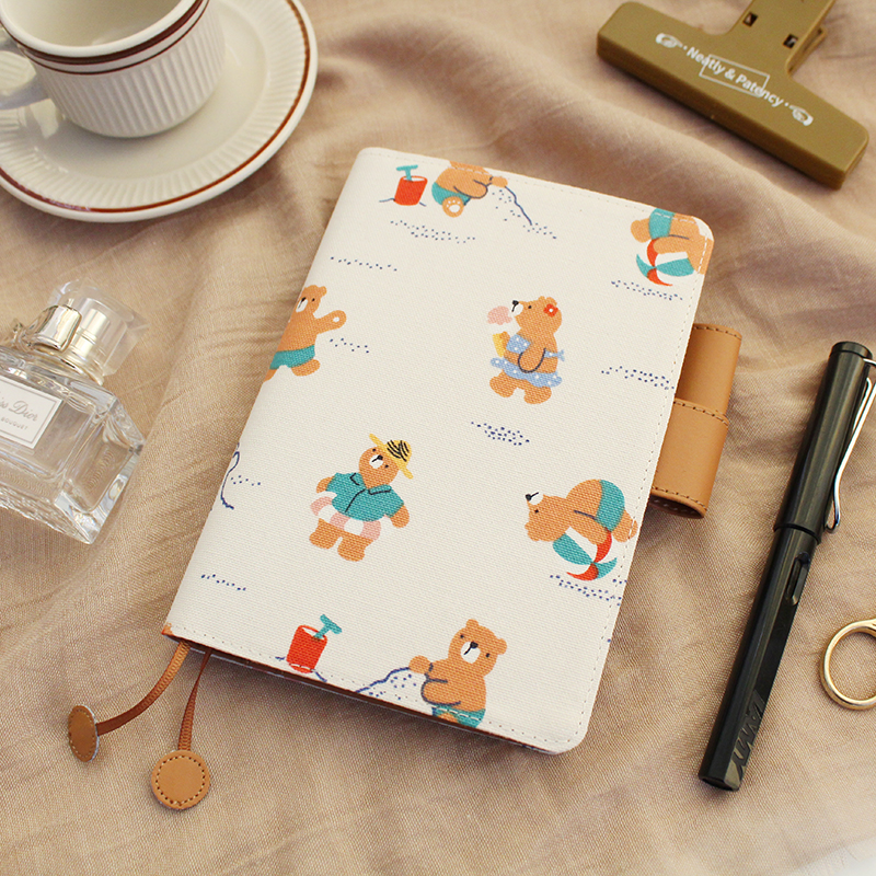 【度假小熊】可爱小熊布艺手工书衣笔记本套 手帐定页书皮hobo/md