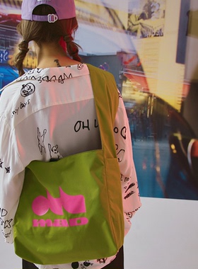 theMADHATcher「STEREO立体声」双面背hobo包复古斜挎包博主推荐