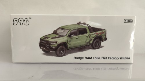 596 1:64仿真 Dodge RAM TRX道奇霸王龙皮卡越野车合金车模绿色