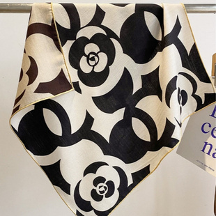 黑白经典山茶花印花方巾高档简约百搭真丝羊毛办公室小领巾围巾女