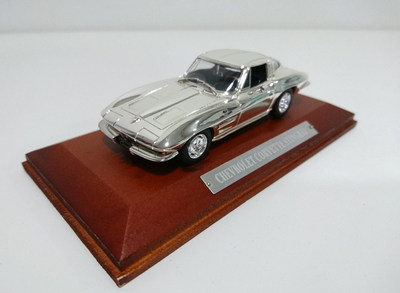 外贸1/43合金CHEVROLET CORVETTE STINGRAY 雪弗兰跑车模型电镀版