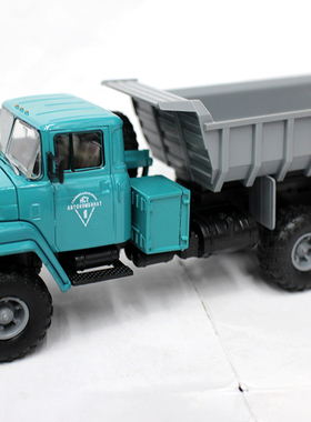 外贸1/43合金车 KRAZ 260S Dump Truck 克拉斯重型卡车自卸车模型