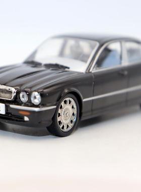 外贸1/43合金车 JagUuar Daimler 捷B豹戴姆勒汽车模型摆件