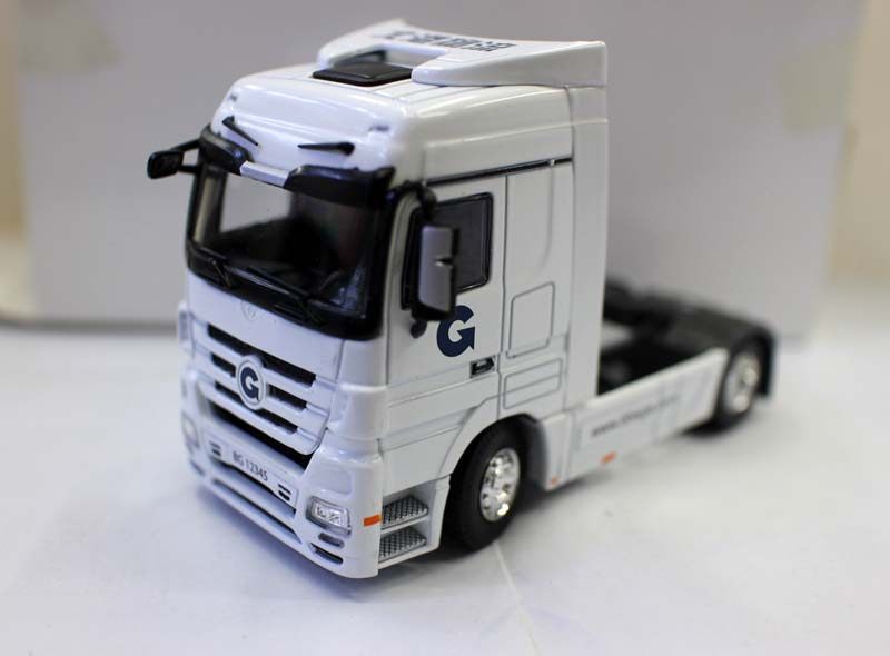 外贸1/50奔x驰合金货柜拖头牵引车集装箱货柜拖车模型精品摆件