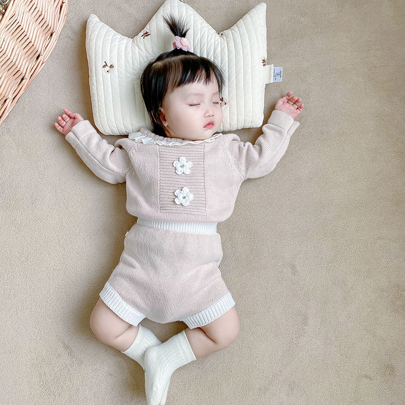 2021婴儿秋冬衣服毛衣套装韩版外穿洋气女宝宝手工编织两件套春秋