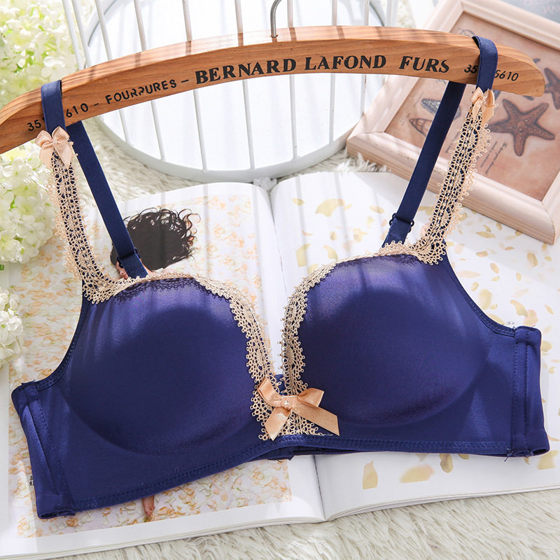 女士内衣新款加厚款宫廷奢华刺绣深v性感调整型无痕无钢圈文胸罩