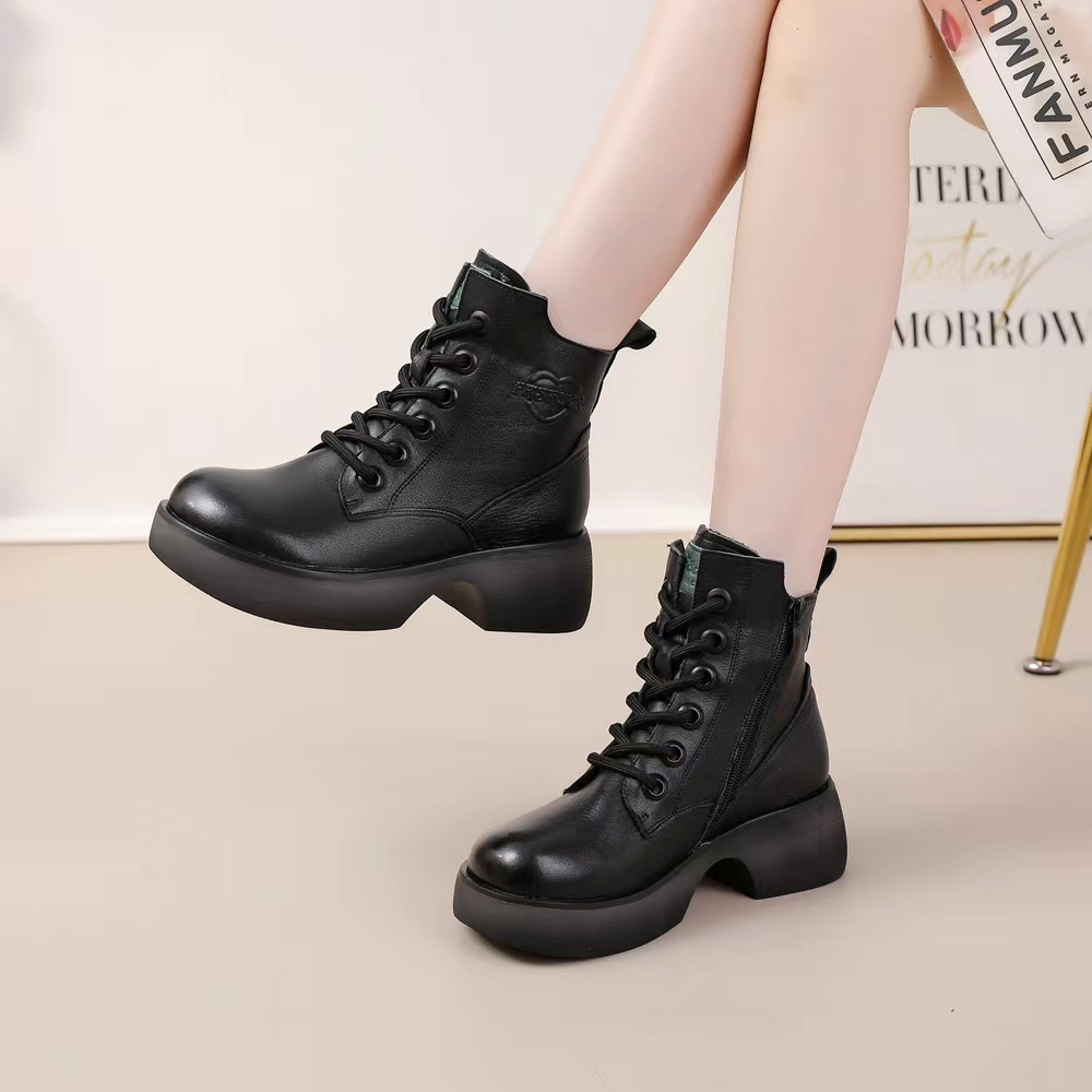 艾舒美8257超轻防滑保暖25年冬新款妈妈靴超舒适正版牛皮女马丁靴