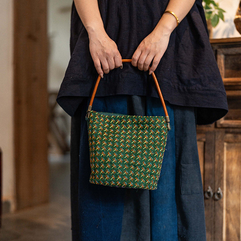 钟声刺绣 蜻蜓手提包单肩包 零钱包手拿包文艺便携收纳出行包,箱包皮具/热销女包/男包,通用款女包,淘宝优惠券,粉丝福利购,淘宝优惠卷