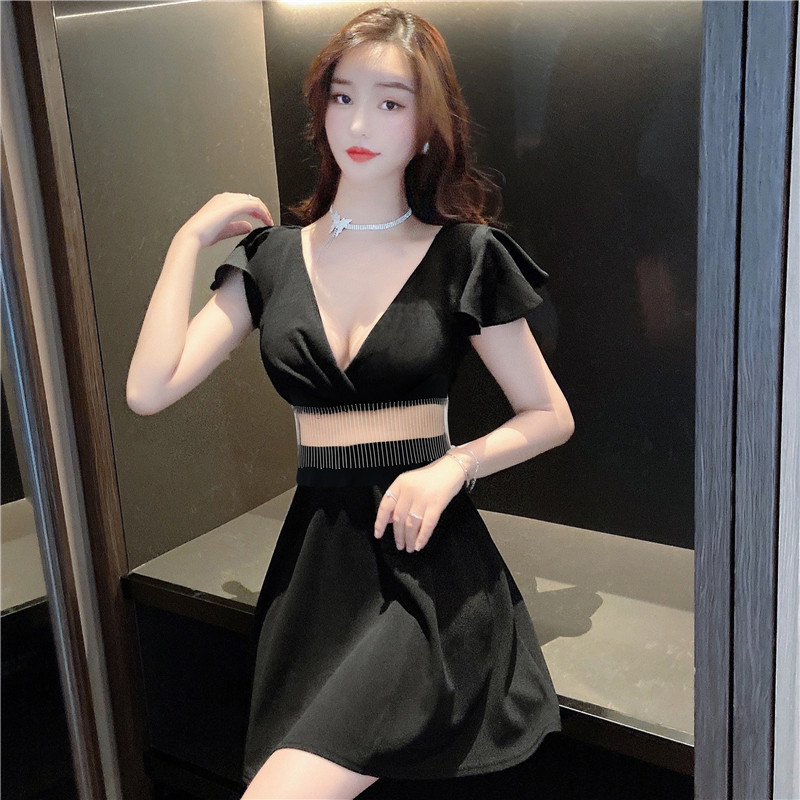 Realistic fashion slim low cut V-neck sexy Ruffle sleeve dress