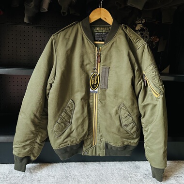 L2撞色复古宽松飞行服夹克棉服落色做旧os大码宽松外套军事风棉衣