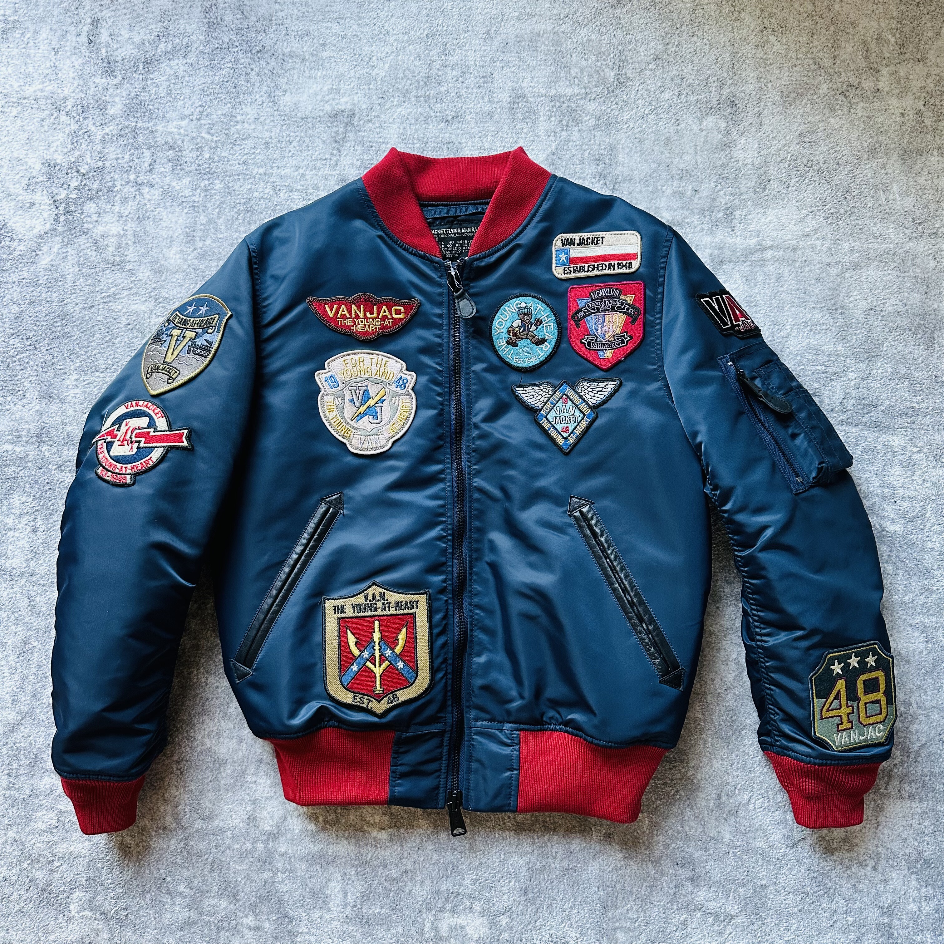 VAN初心飞行服夹克 3M新雪丽混27%羊毛衬撞色棉衣MA-1棉服 BOMBER