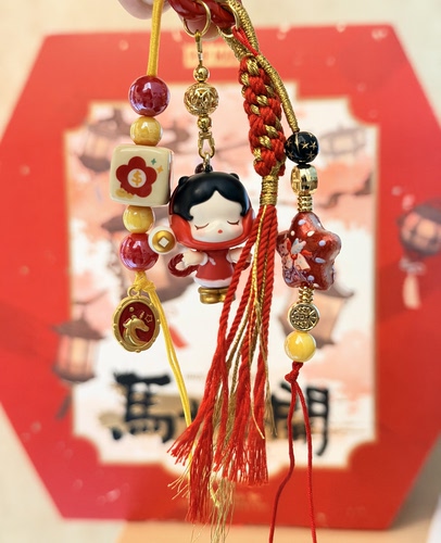 泡泡新年「马马福福」萌粒星星人拉布布sp diy编绳车挂包挂手机挂