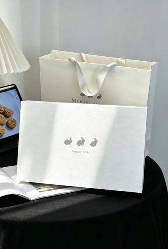 2026白色中秋礼盒空盒月饼盒礼品包装高档月饼礼盒可定制logo