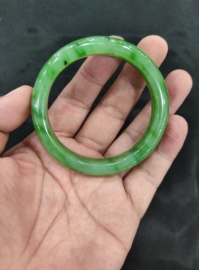 和田碧玉手镯乌兰海碧玉苹果绿手镯碧玉美人条苹果绿手镯58圈口
