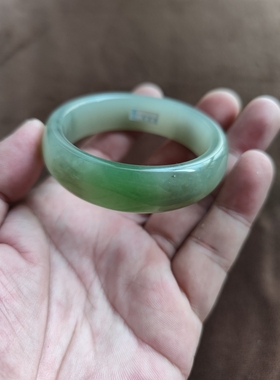 天然和田玉冰晴水翠青手镯青海料晴水飘绿翠青手镯和田玉翠青手镯