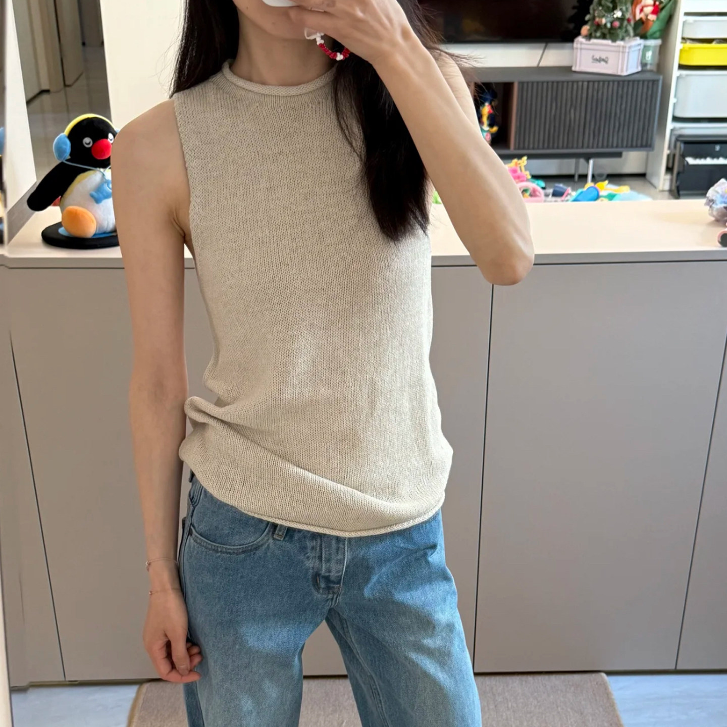 aoouiu新款四色亚麻棉感粗针织肌理颗粒半高领卷边毛织无袖背心
