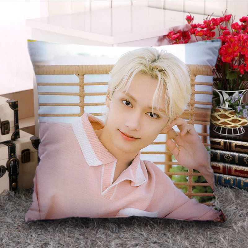 定制新款JUN文俊辉周边抱枕沙发午睡靠垫枕头闺蜜学生日礼物双面