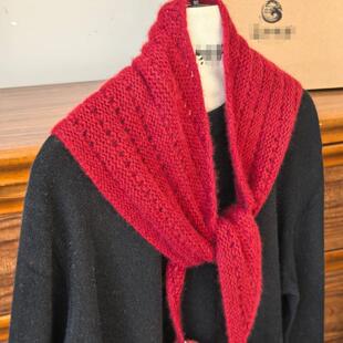 秋冬女阿拉善山羊绒针织镂空保暖三角围巾披肩可亲子獭兔毛球围脖