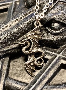 Alchemy Gothic P917 Flight of Airus空中飞翔哥特维京龙项链