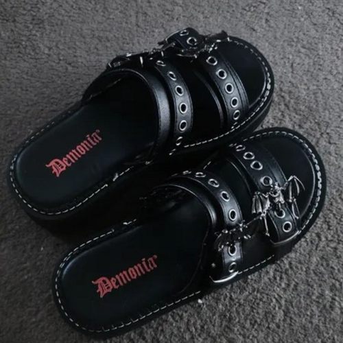 现货DEMONIA暗黑哥特亚文化EMILY-100朋克重金属蝙蝠厚底铆钉拖鞋