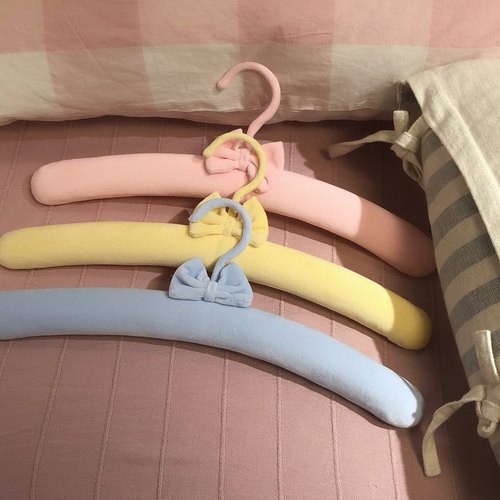 卡通小红书INS少女绒绒海绵衣架