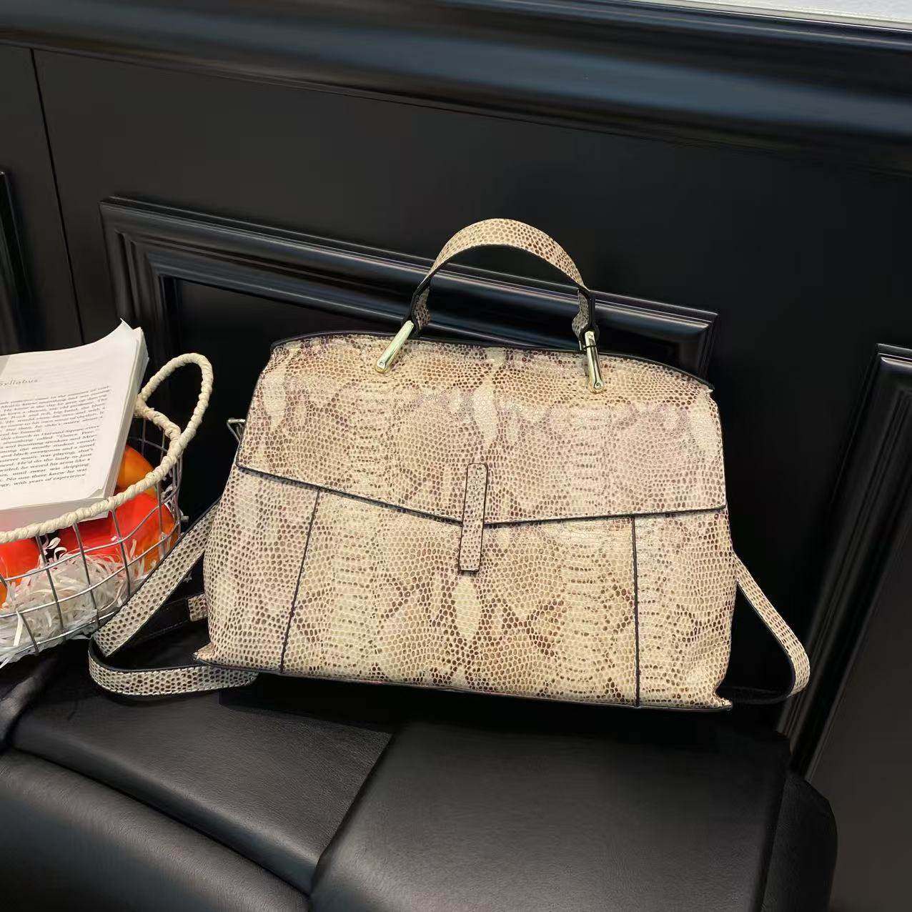 【头层牛皮】真皮女包单肩斜挎蛇纹时尚包6006