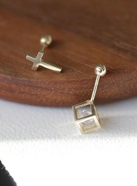 白小C韩国纯10K14K金耳环 闪耀镂空立体方钻十字架耳骨拧螺丝耳钉