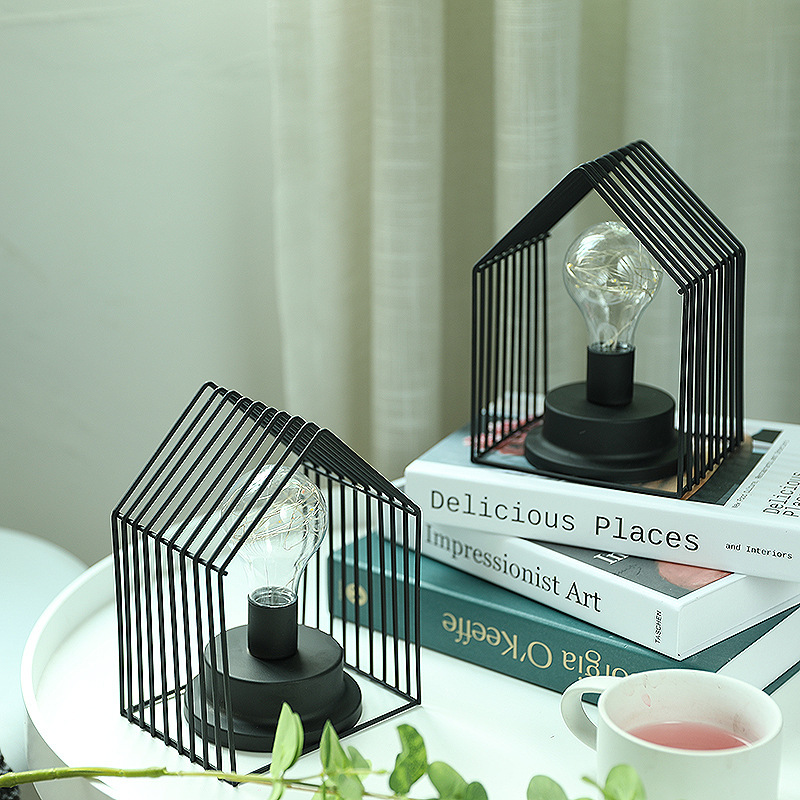 台灯卧室装饰灯INS简约小房子装饰小夜灯铁艺造型灯创意礼品
