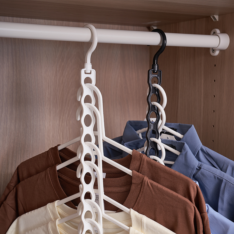 衣柜满了怎么办？一招收纳大变形