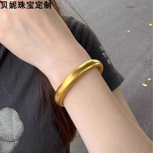 999足金经典泥鳅背黄金手镯