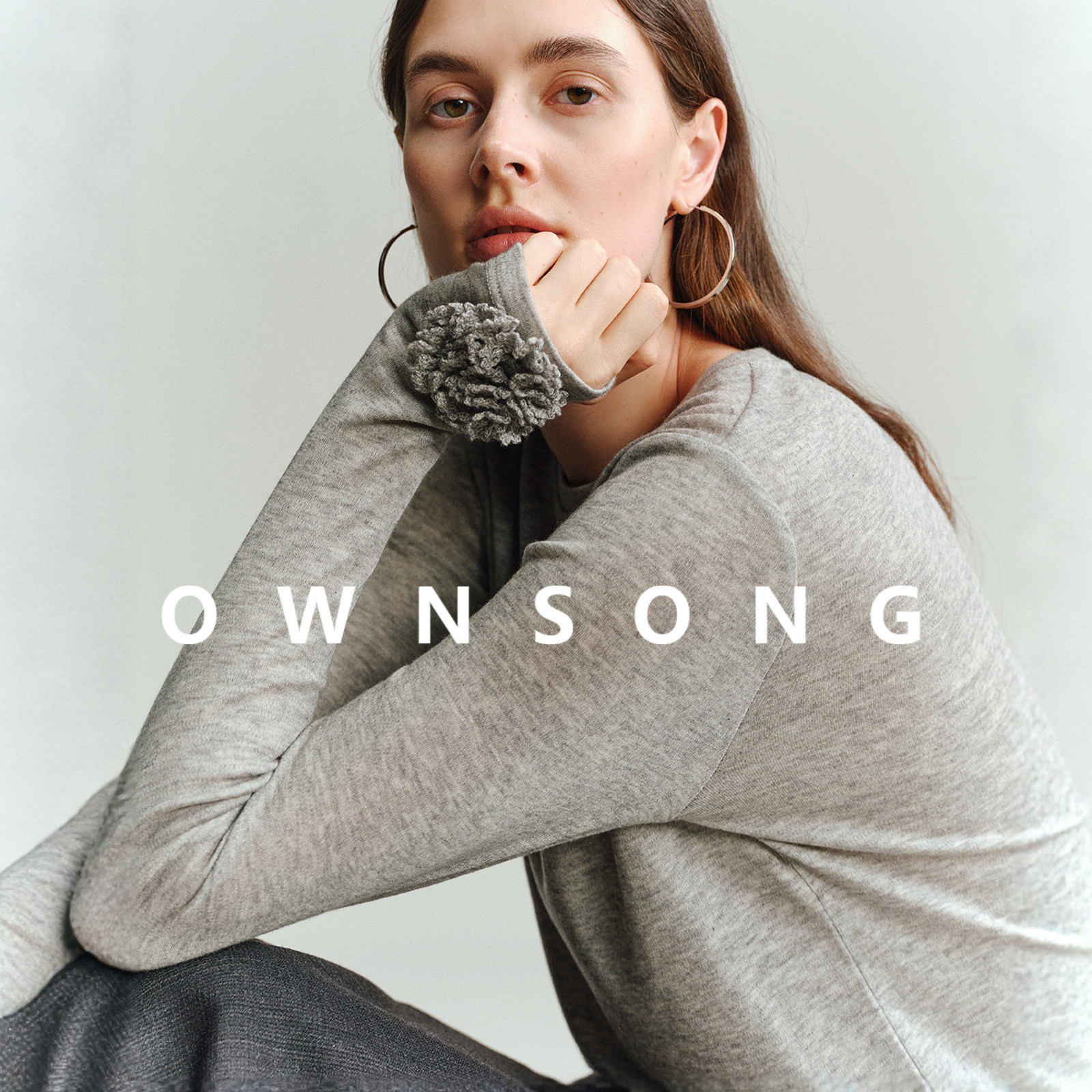 OWNSONG云感天丝羊绒衫！手工钩花长袖打底衫女25春显瘦百搭简约T