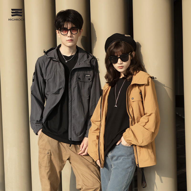 HIGHROCK天石户外风衣男女同款