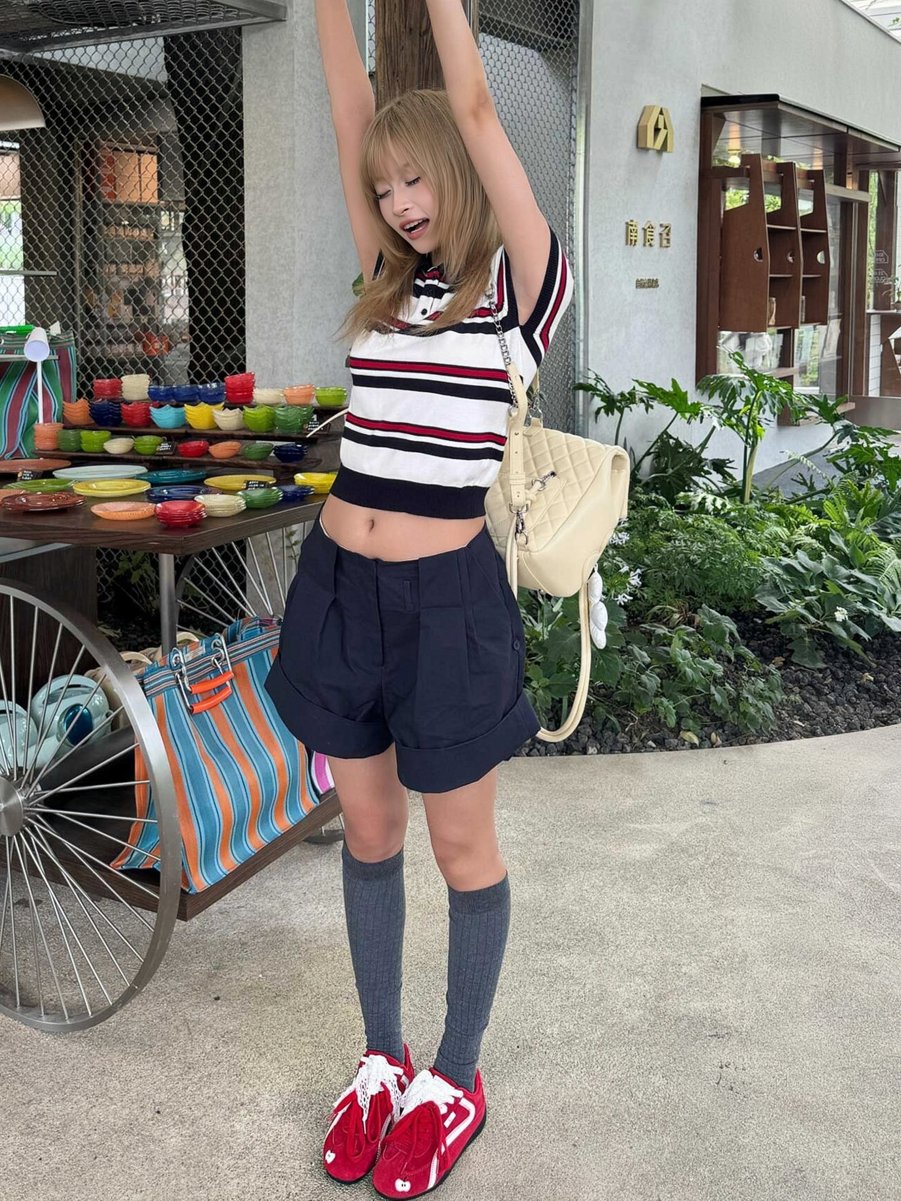【Deep Blue Career】American-Style Suit Shorts for Women, Summer Straight Loose Casual Pants with a Sense of Design, Sporty Quarter-Length Pants