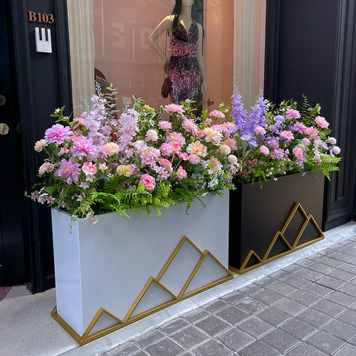 wo+仿真玫瑰花箱花艺餐厅隔断