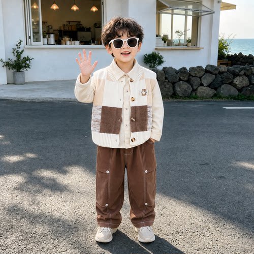 男童套装秋装2026新款休闲儿童秋季帅气毛衣马甲宝宝宽松三件套潮