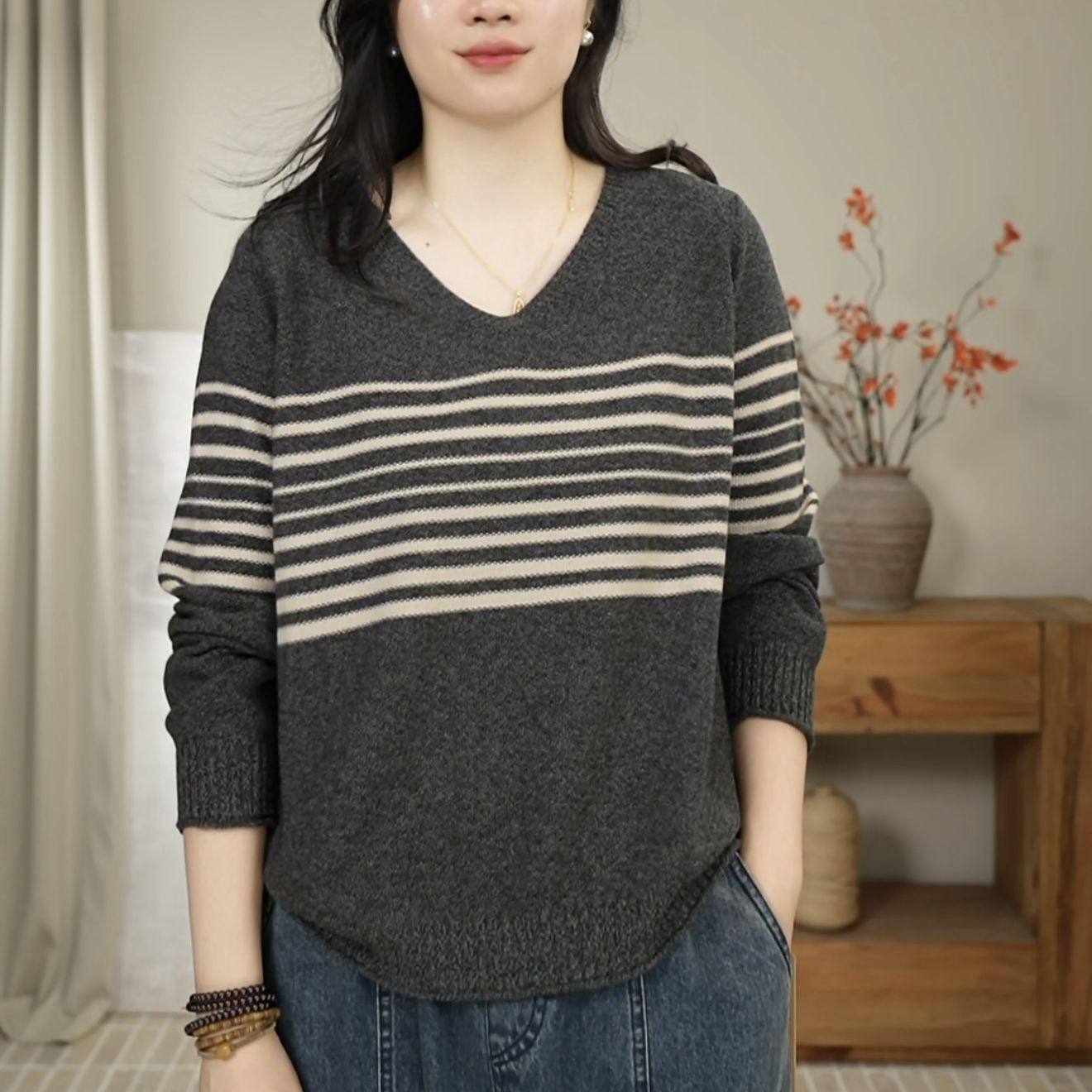 时尚韩版减龄撞色V领条纹针织衫女休闲通勤百搭秋冬新款毛衣 0806,女装/女士精品,毛针织衫,淘宝优惠券,粉丝福利购,淘宝优惠卷