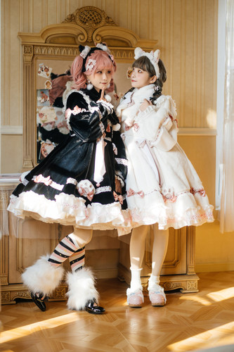 lucyandlory小奶毛绒洛丽塔