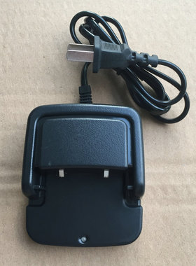 宝锋BF-E50 S5 T99PLUS S88 868 888SPLUS宝峰对讲机充电器通用